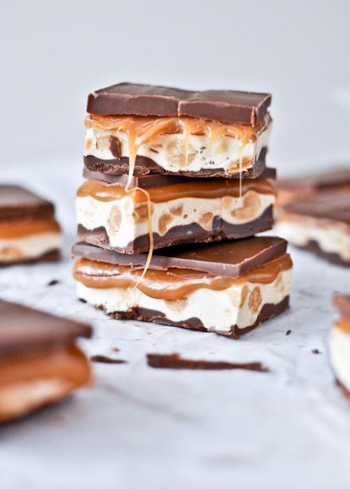 Etusivu "Snickers" manteleilla - resepti maailmankuuluisia makeisia