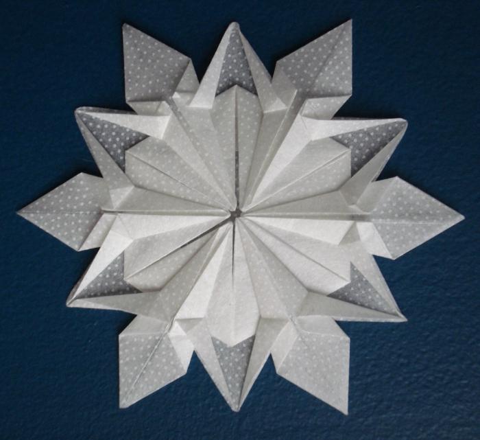 Origami: lumihiutale omalla kädelläsi