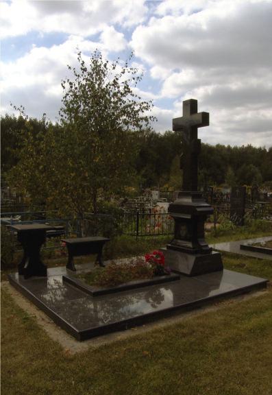 Mikä on merkittävä Kotlyakovskoen hautausmaalla?