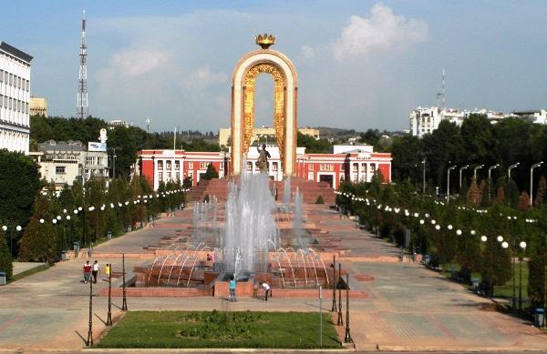 Dushanbe on Gissarin laakson pääkaupunki
