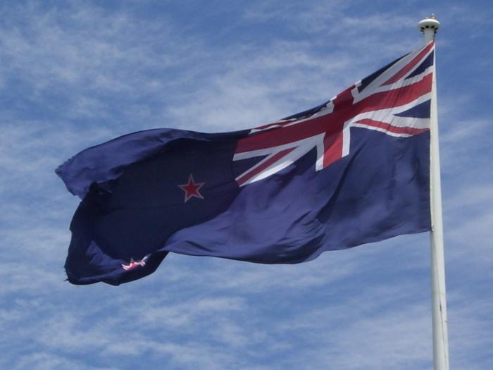 Vaakuna, virsi ja Uuden-Seelannin lippu